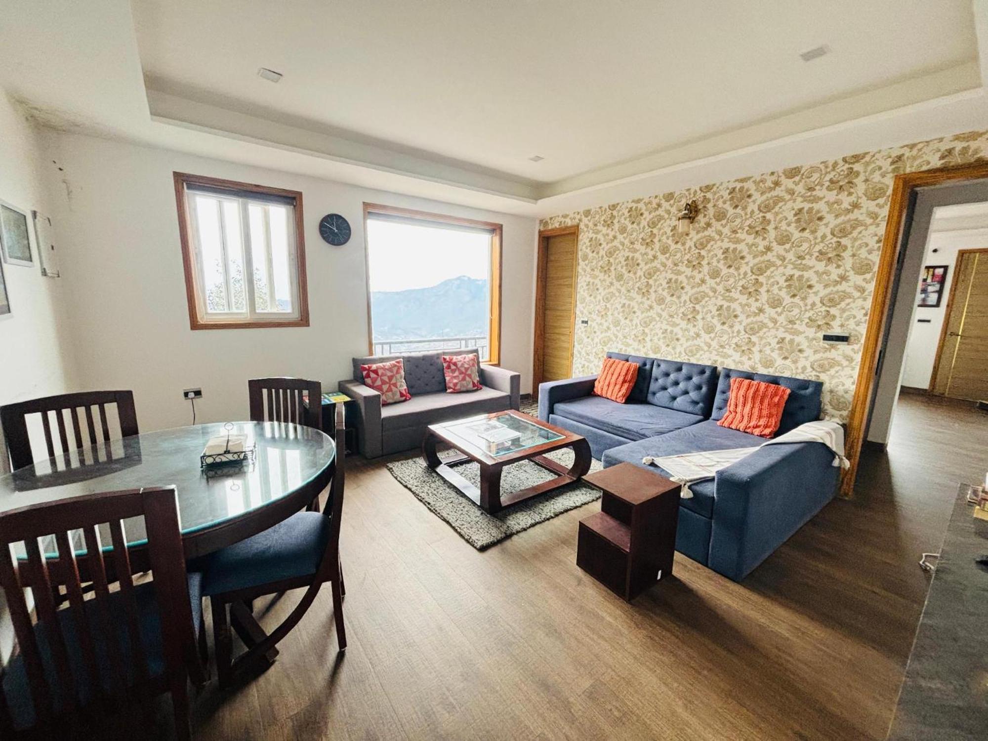 The Lookout - Luxurious At *